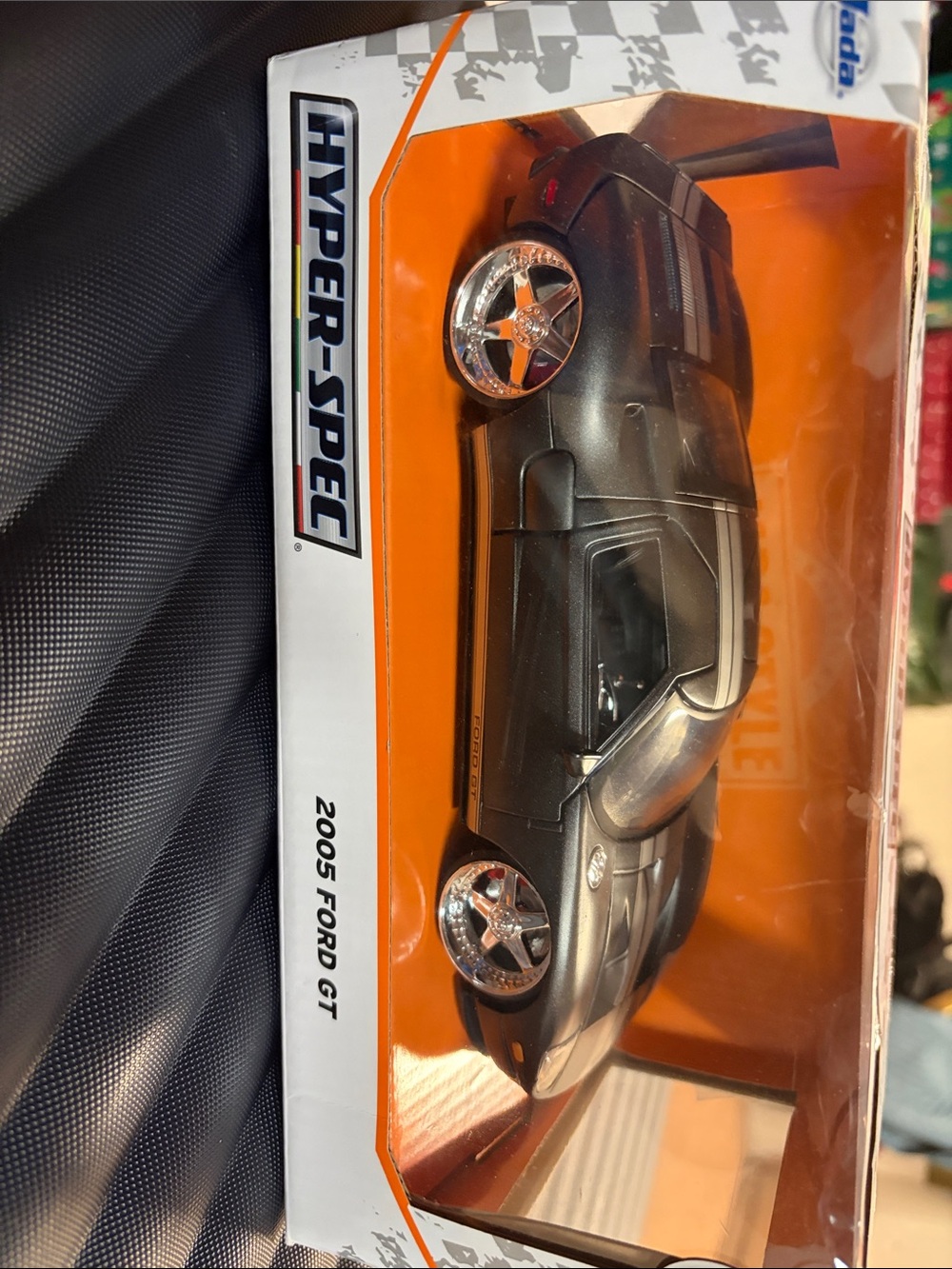 2005 Ford GT Remote Control Car - Black